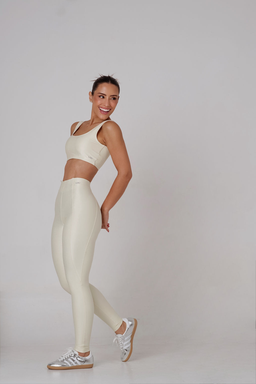 Conjunto Lou
